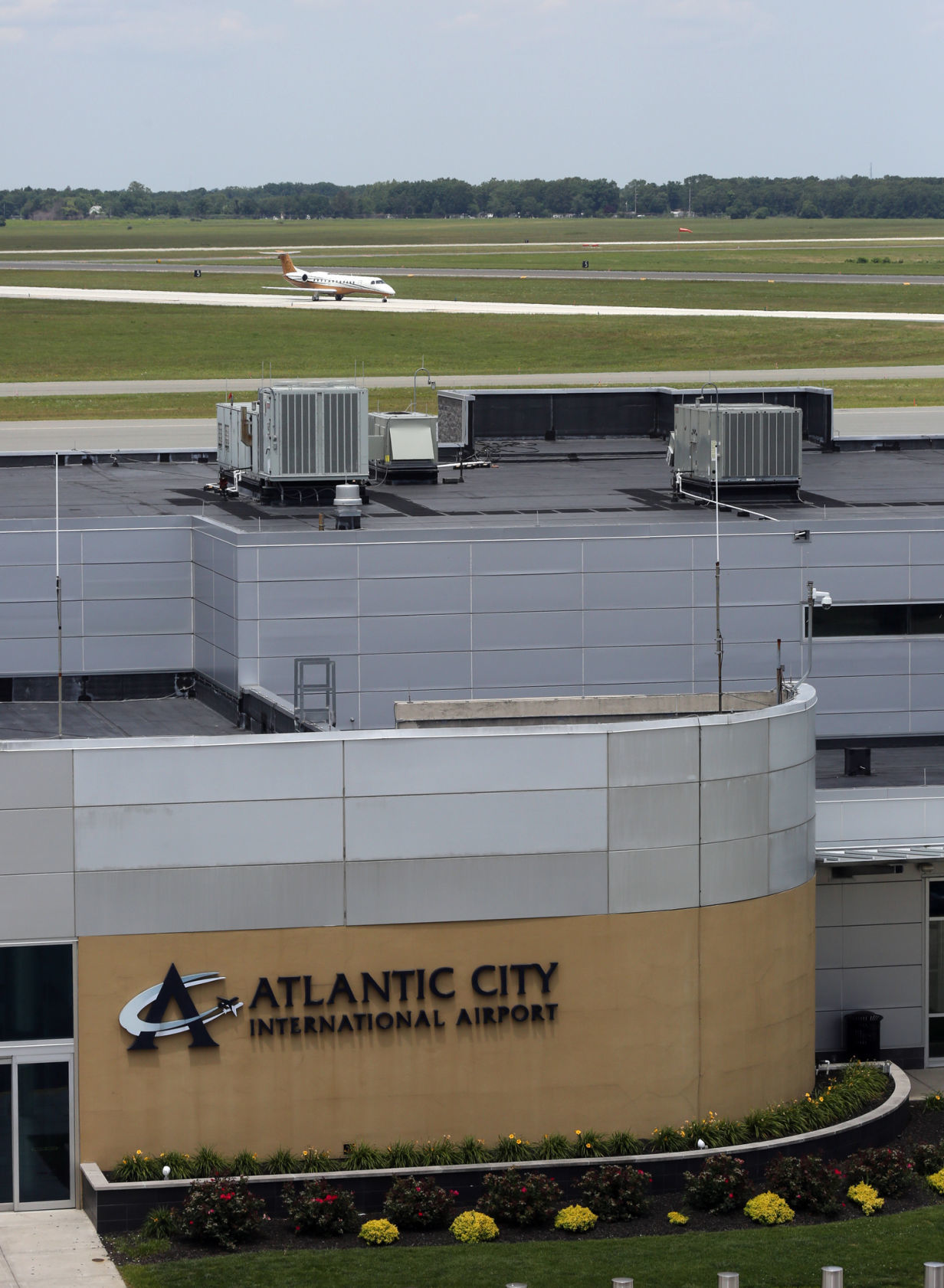 Flights leave Atlantic City Airport